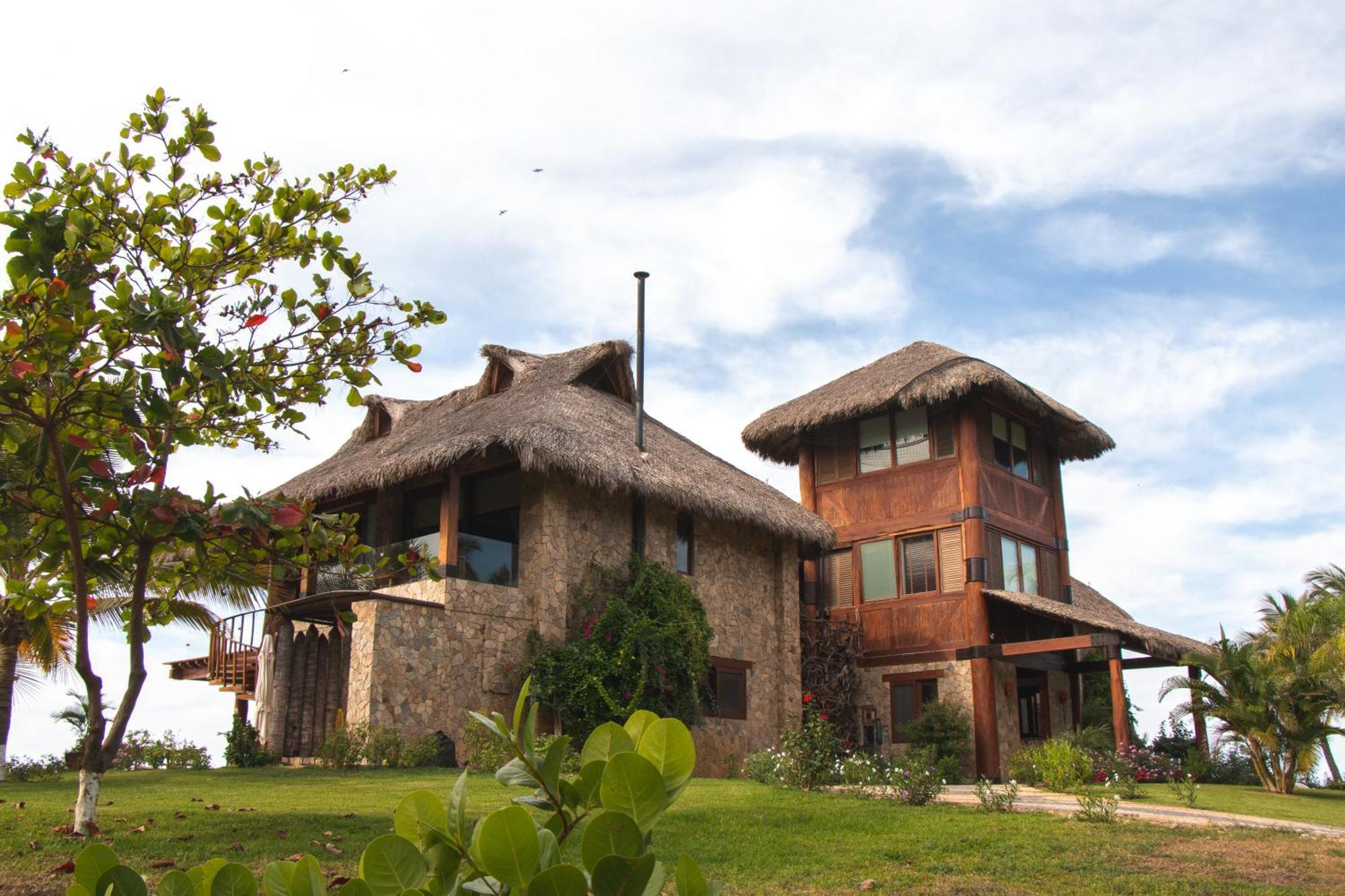 Casa Kundavi Beach Front Paradise Recado Eksteriør billede